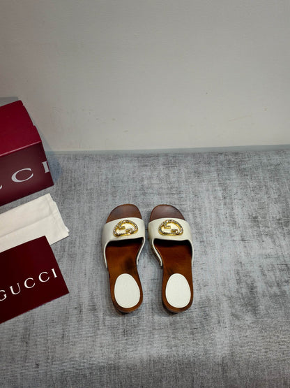 GG Clog White Patent Leather 864264