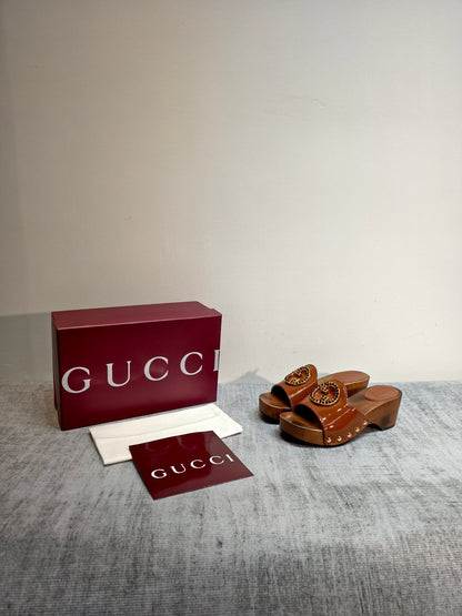 GG Clog Brown Patent Leather 864266
