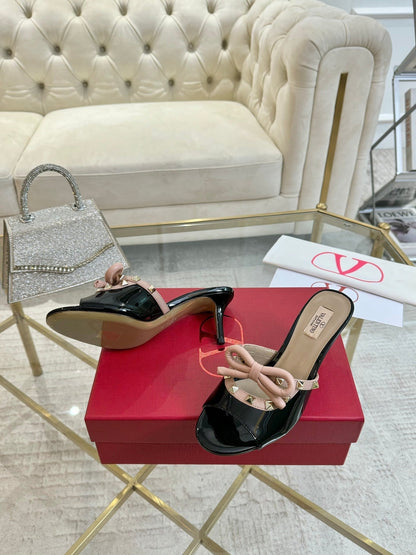 VT 25 Rockstud Bow Mule Black Pink Patent Leather