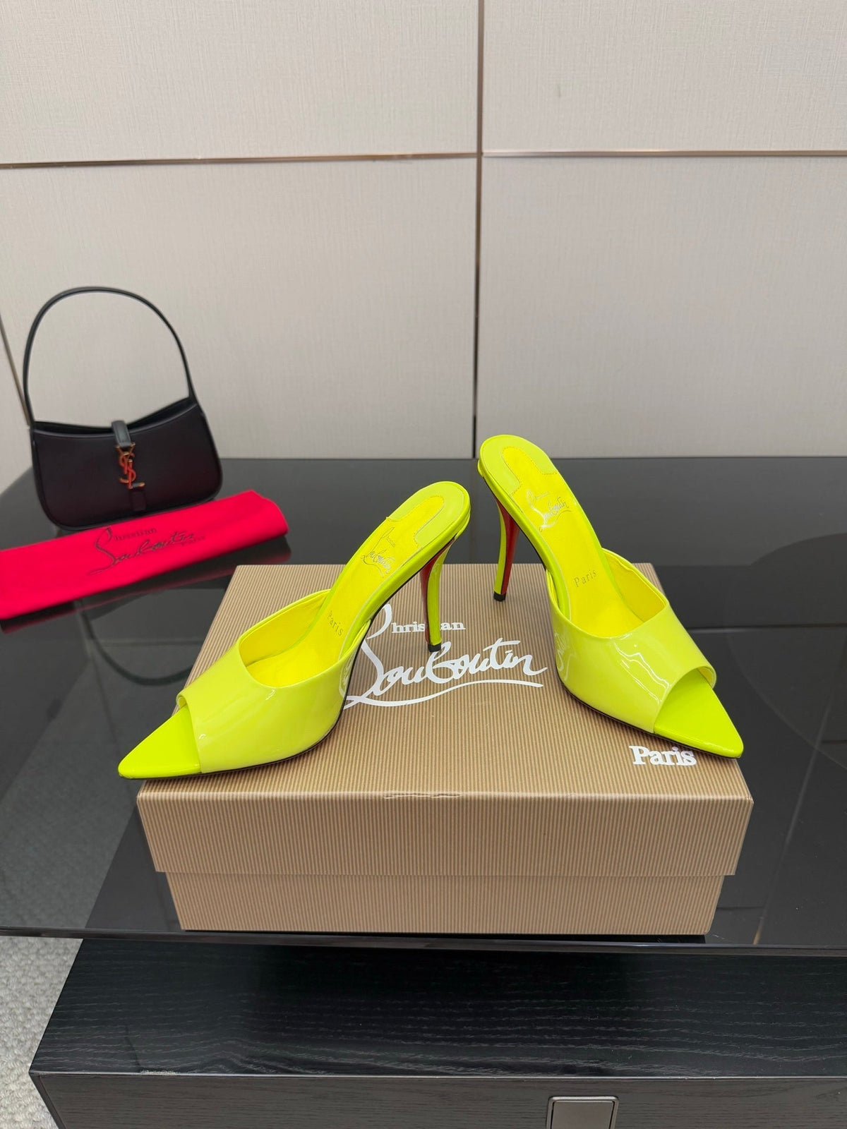CL 26SS High Heel Sandals 100 Neon Yellow Patent Leather 532170