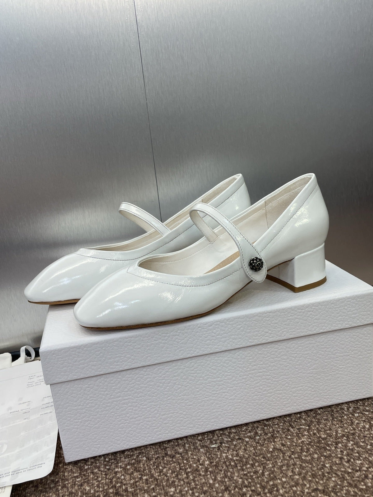 CD Chunky Heel Round Toe Ballet White Patent Leather 524206
