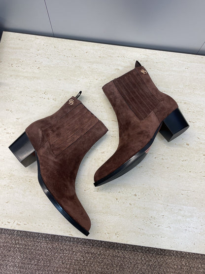 Dior 2025 D-West Chelsea Boots Chocolate Brown Suede 508544