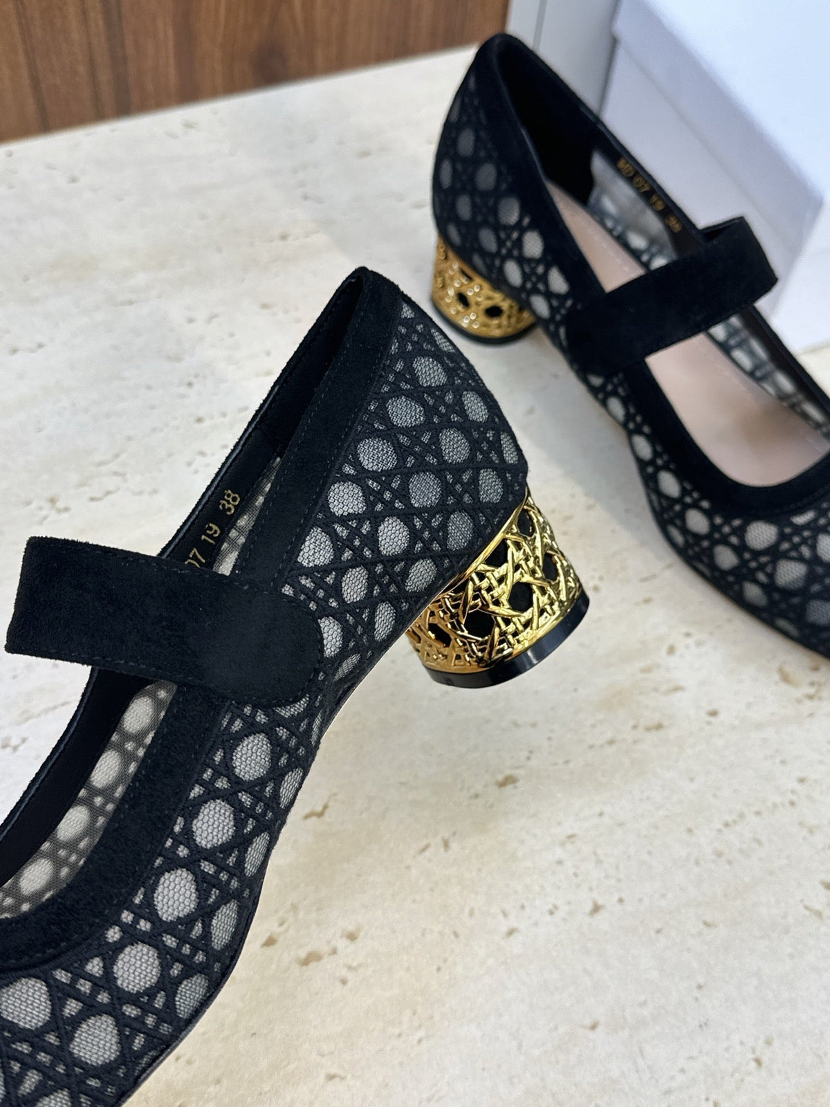 CD 26 Lolita High Heels 40 Black Mesh Gold 633052