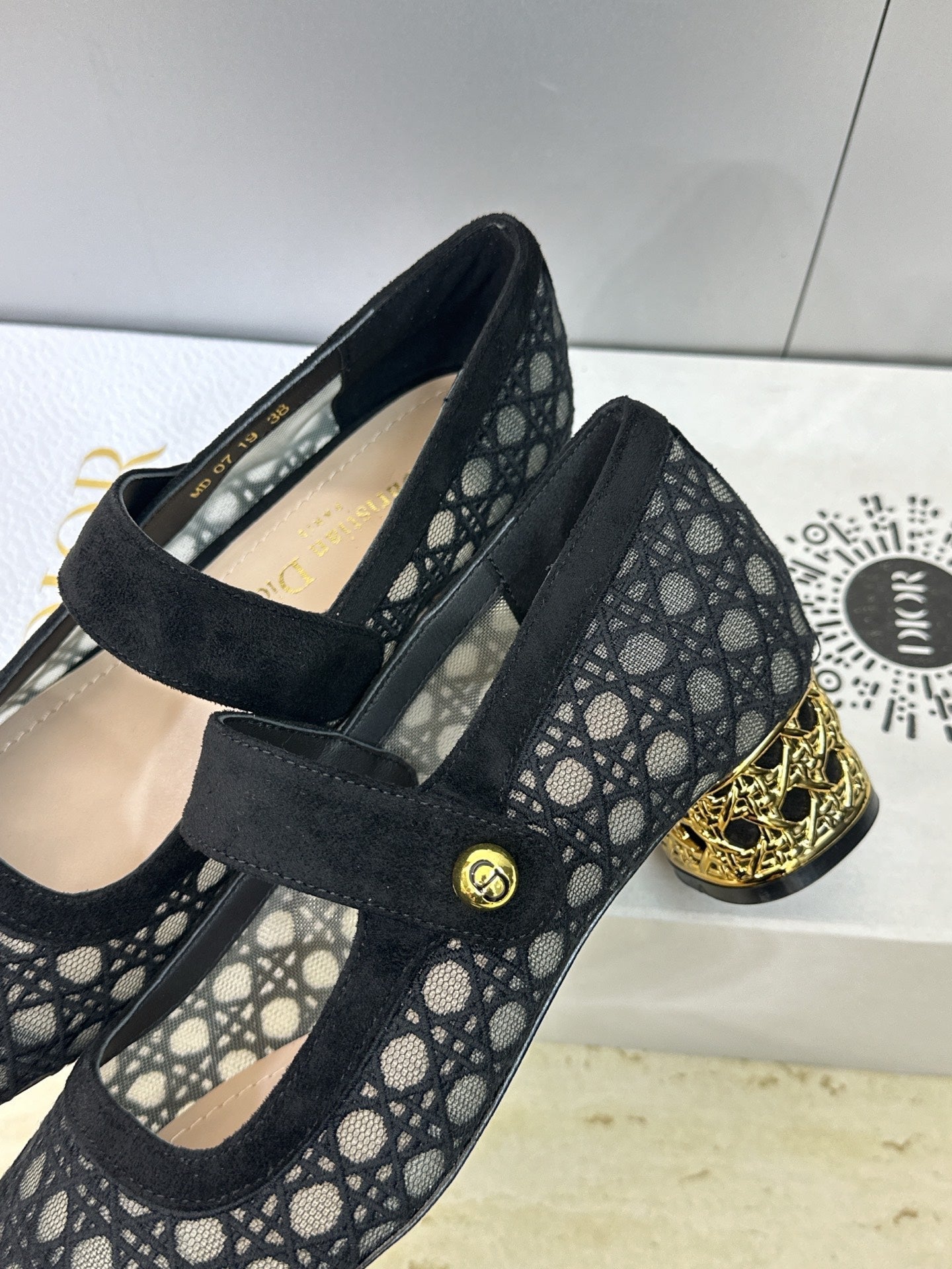 CD 26 Lolita High Heels 40 Black Mesh Gold 633052