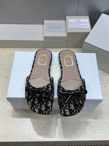 CD Dior Bow Slides Beige Black Canvas 884665