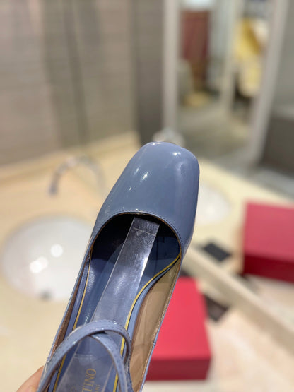 VT 26s VLogo Block Heels Light Blue Patent Leather 985373