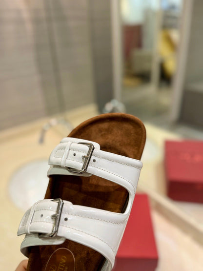 VT 26s Fussfriend Two Strap Sandals White Brown Leather Suede 985408