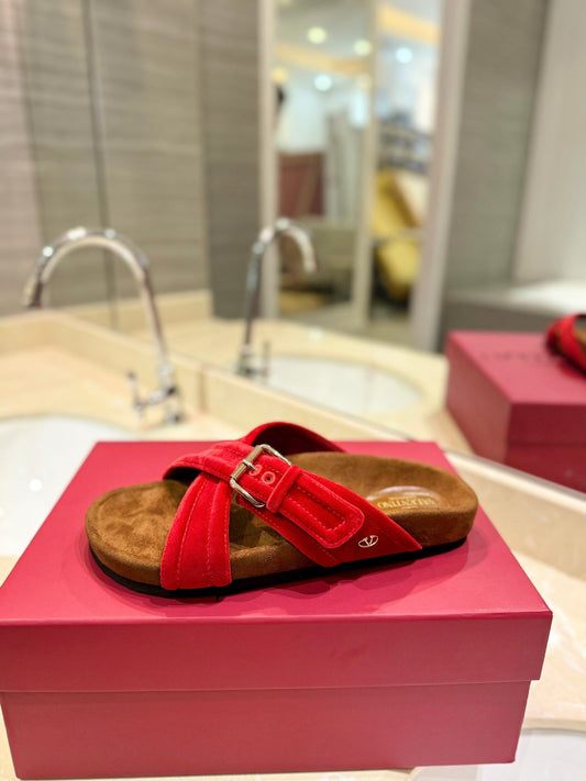 VT 26s Fussfriend Slides Red Brown Velvet Suede 985427
