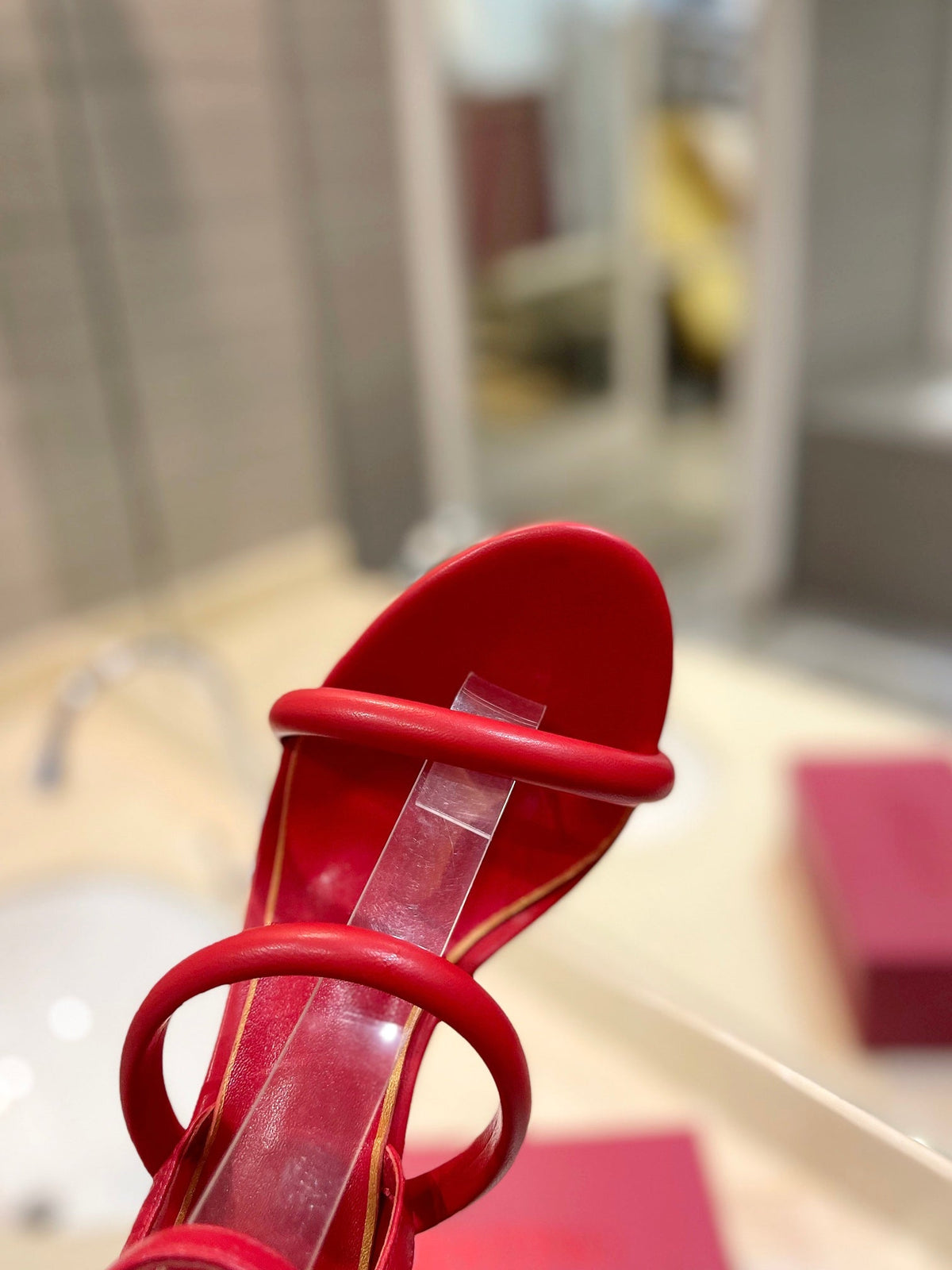 VT 26s Atelier Rose Sandals Red Leather 985380