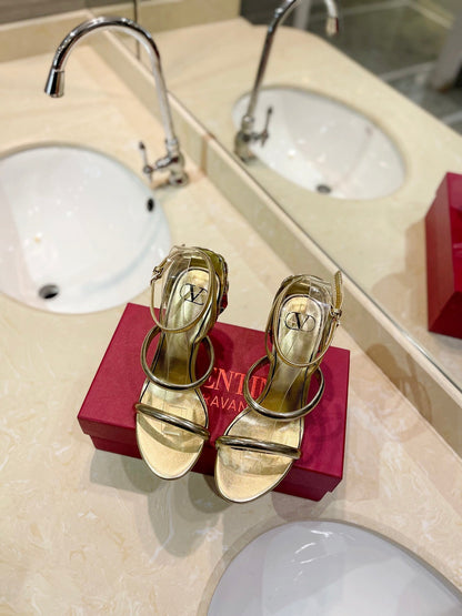 VT 26s Ladycrush Strass Flower Sandals Gold Metallic Leather 985382