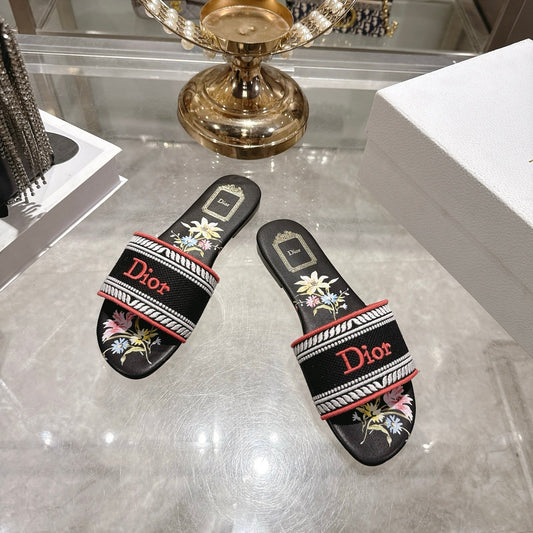CD 26s Dway Slide Black Colorful Cotton 679878
