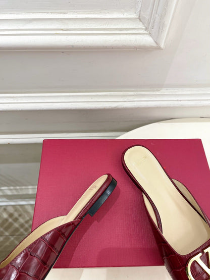Vlogo Slides Burgundy Croc-Embossed Leather 746270