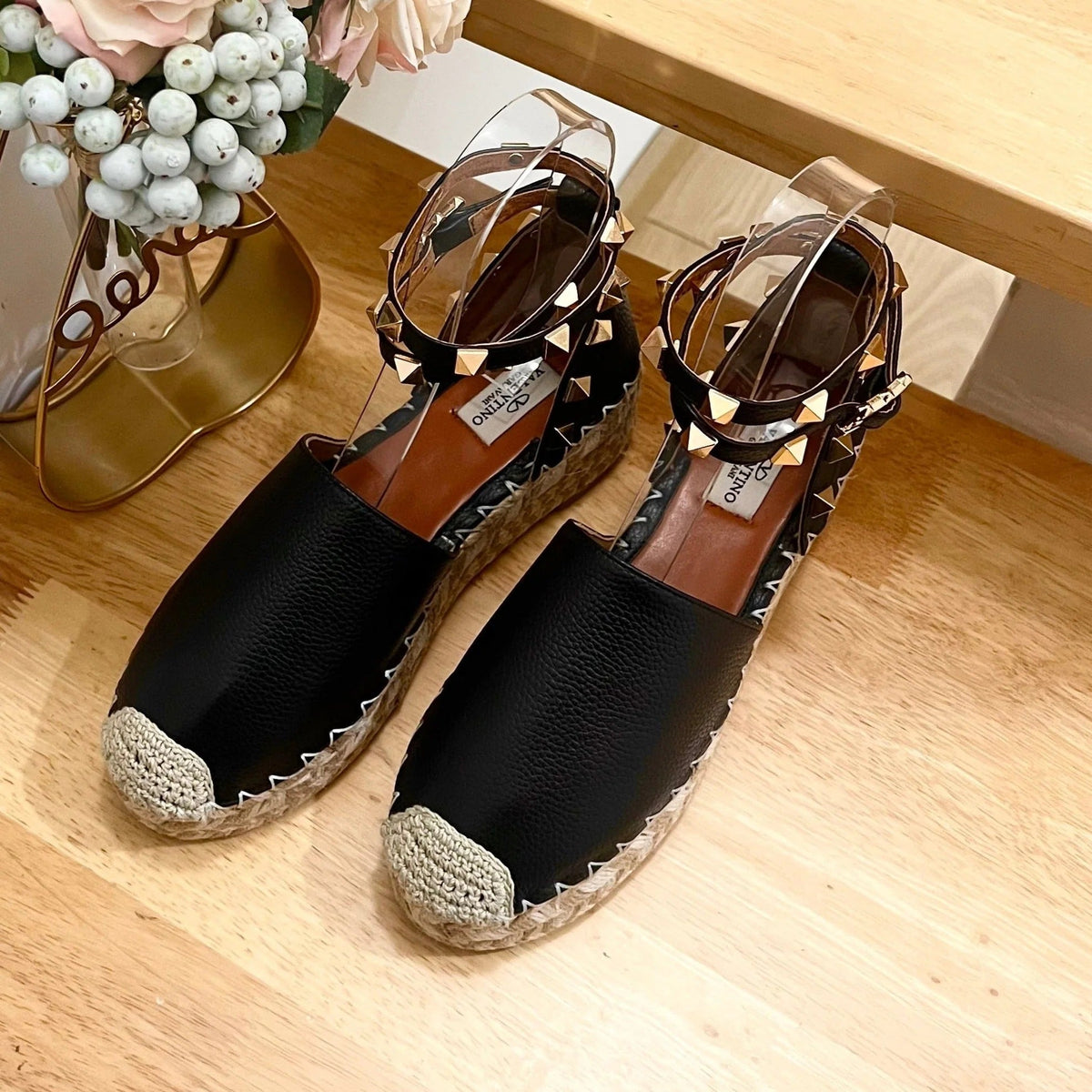 BLACK LEATHER ROCKSTUD ESPADRILLES ANKLE STRAP FLATS
