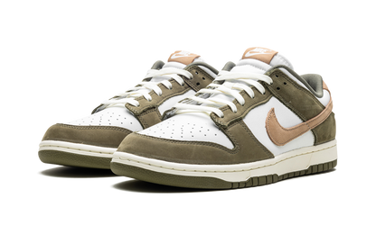 Dunk Low "Medium Olive" FQ8250 200