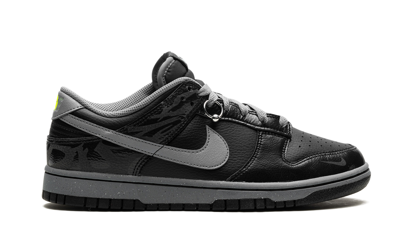 Dunk Low QS "Berlin" FZ3053 001