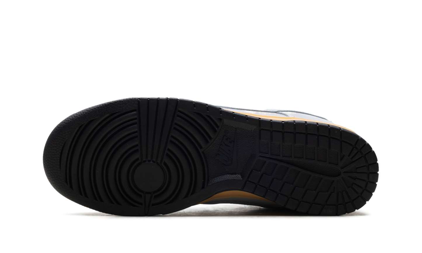Dunk Low SE "Wolf Grey" HQ1932 001