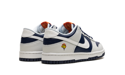 Dunk Low GS "UV Reactive" FN6968 025