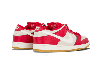Dunk Low Pro SB "Valentine's Day" 304292 612