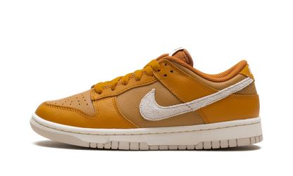 Dunk Low "Monarch" HJ9121 815
