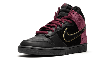 Dunk High Premium SB "Bloody Sunday" 313171 005