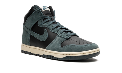 Dunk High "Faded Spruce" DQ7679 002