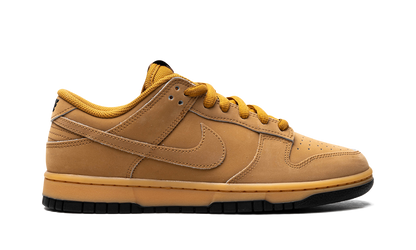 Dunk Low Retro SE "Wheat Gum" HQ1932 700