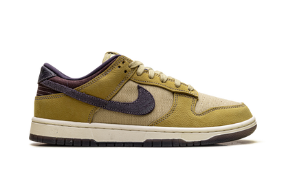 Dunk Low Retro SE "Buff Gold Dark Raisin" IB6752 700