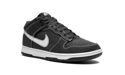 Dunk Mid "Off Noir" DV0830 001