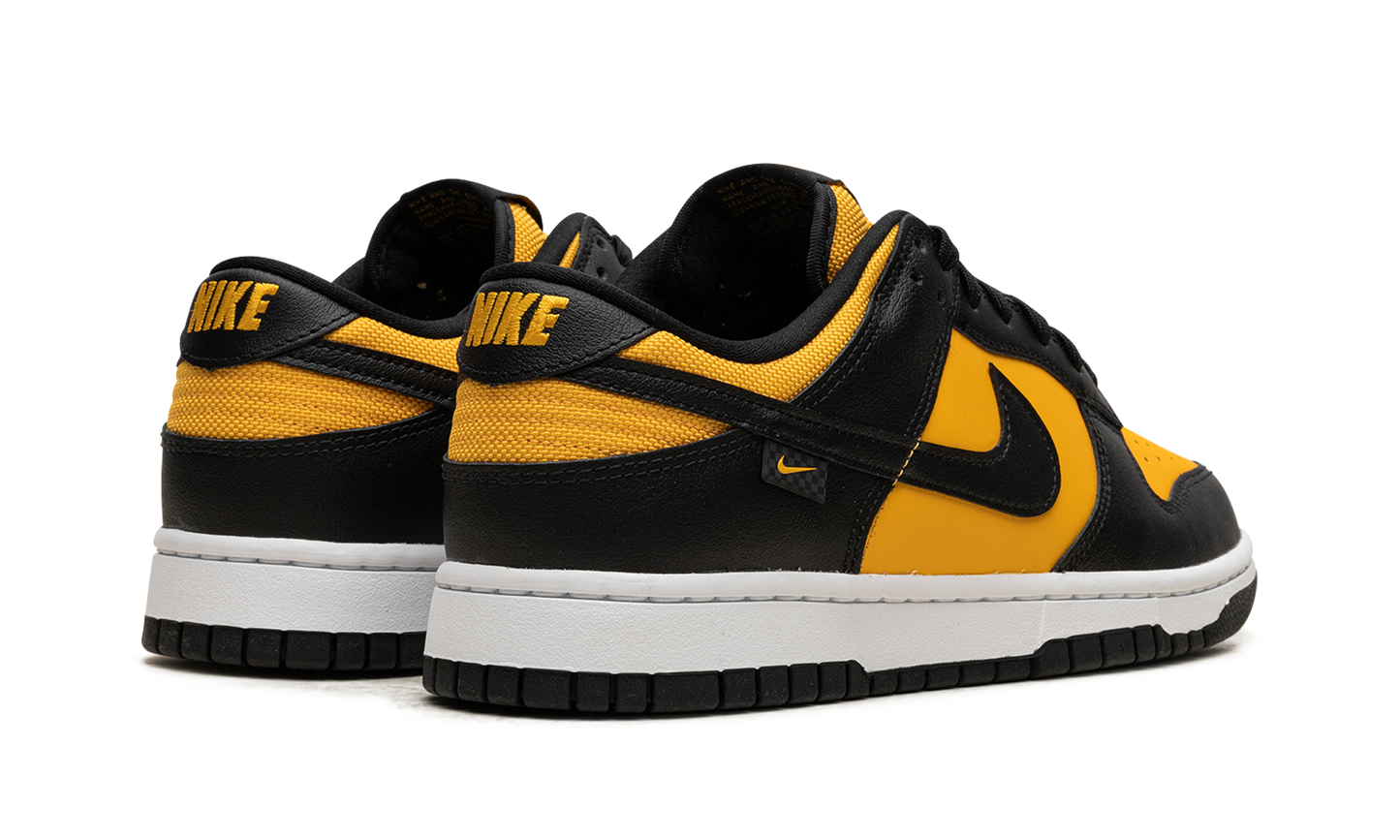 Dunk Low "Black University Gold" FZ4618 001