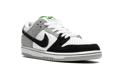 SB Dunk Low Pro "Chlorophyll" BQ6817 011