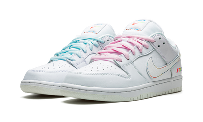 SB Dunk Low Pro BeTrue "Be True" DR4876 100