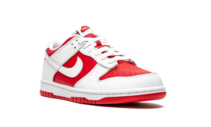 Dunk Low GS "White / University Red" CW1590 600