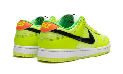 Dunk Low "Glow in the Dark" FJ4610 702