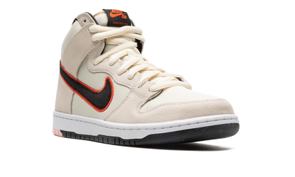 SB Dunk High Pro Premium "San Francisco Giants" DO9394 100