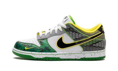 Dunk Low "What the Duck Away University of Oregon PE" HV1454 100