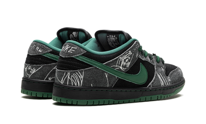 SB Dunk Low "There Skateboards" HF7743 001