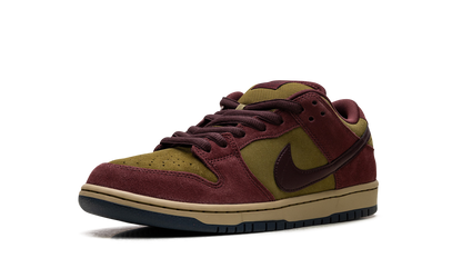 SB Dunk Low "Burgundy Crush / Olive Flak" HQ1625 600