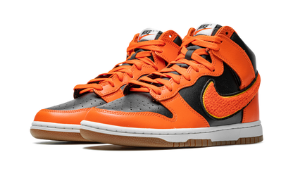 Dunk High "Chenille - Safety Orange" DR8805 002