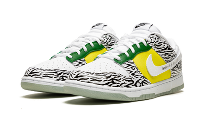 Dunk Low "Doernbecher 2022" DR7305 100