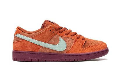 SB Dunk Low Pro Prm "Mystic Red" DV5429 601