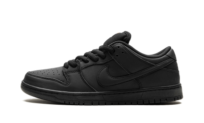 SB Dunk "Triple Black" FJ1674 001