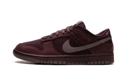 Dunk Low "Burgundy Crush" FB8895 600