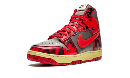 Dunk High 1985 SP "Acid Wash - Red" DD9404 600