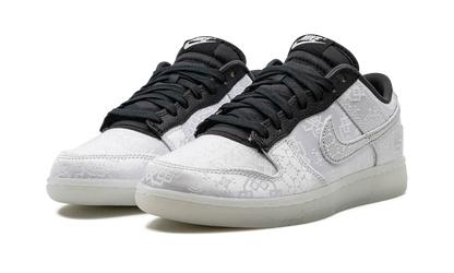 Dunk Low "Fragment Design - Clot" FN0315 110