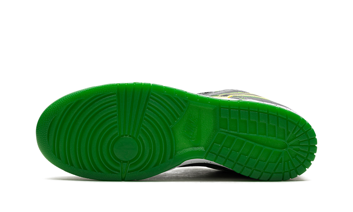 Dunk Low "What the Duck Away University of Oregon PE" HV1454 100