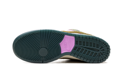 SB Dunk Low "Alexis Sablone - Chameleon" HJ3386 300