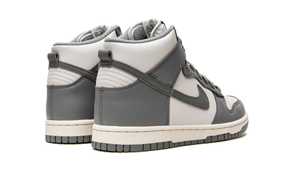 Dunk High SE (GS) "Grey/Sail" DM1028 001