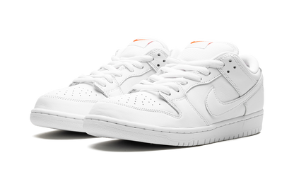 SB Dunk Low Pro "Triple White" FJ1674 100