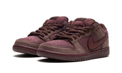 SB Dunk Low "City of Love" FN0619 600