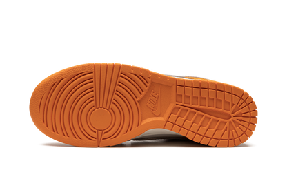 Dunk Low AS "Safari Swoosh Kumquat" DR0156 800